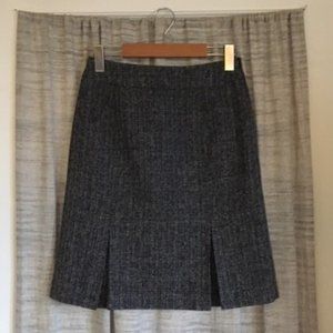 Vintage Cleo Petites Made in Canada Flattering Kick Pleat Skirt Salt n' Pepper